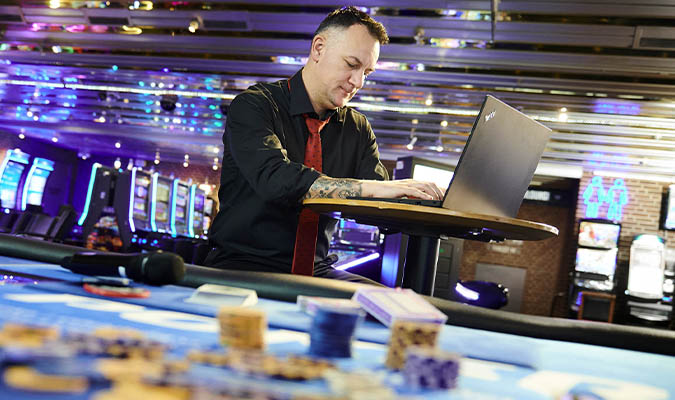 Manajer Poker, Gyula Viski, Casino Munkebjerg, Poker Denmark, berita Poker,